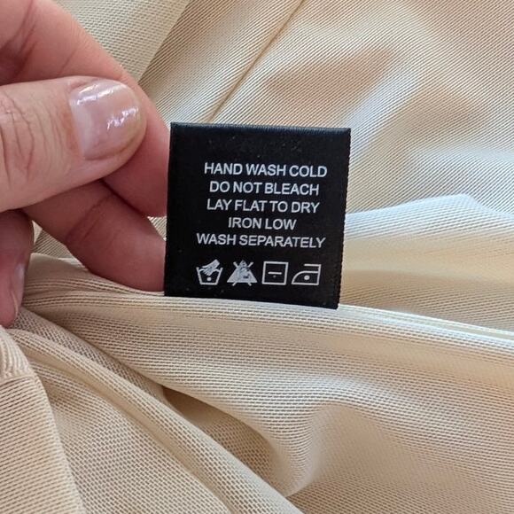 NWT NBD Hailee Bustier Corset Top in Ivory, size M - Picture 8 of 8